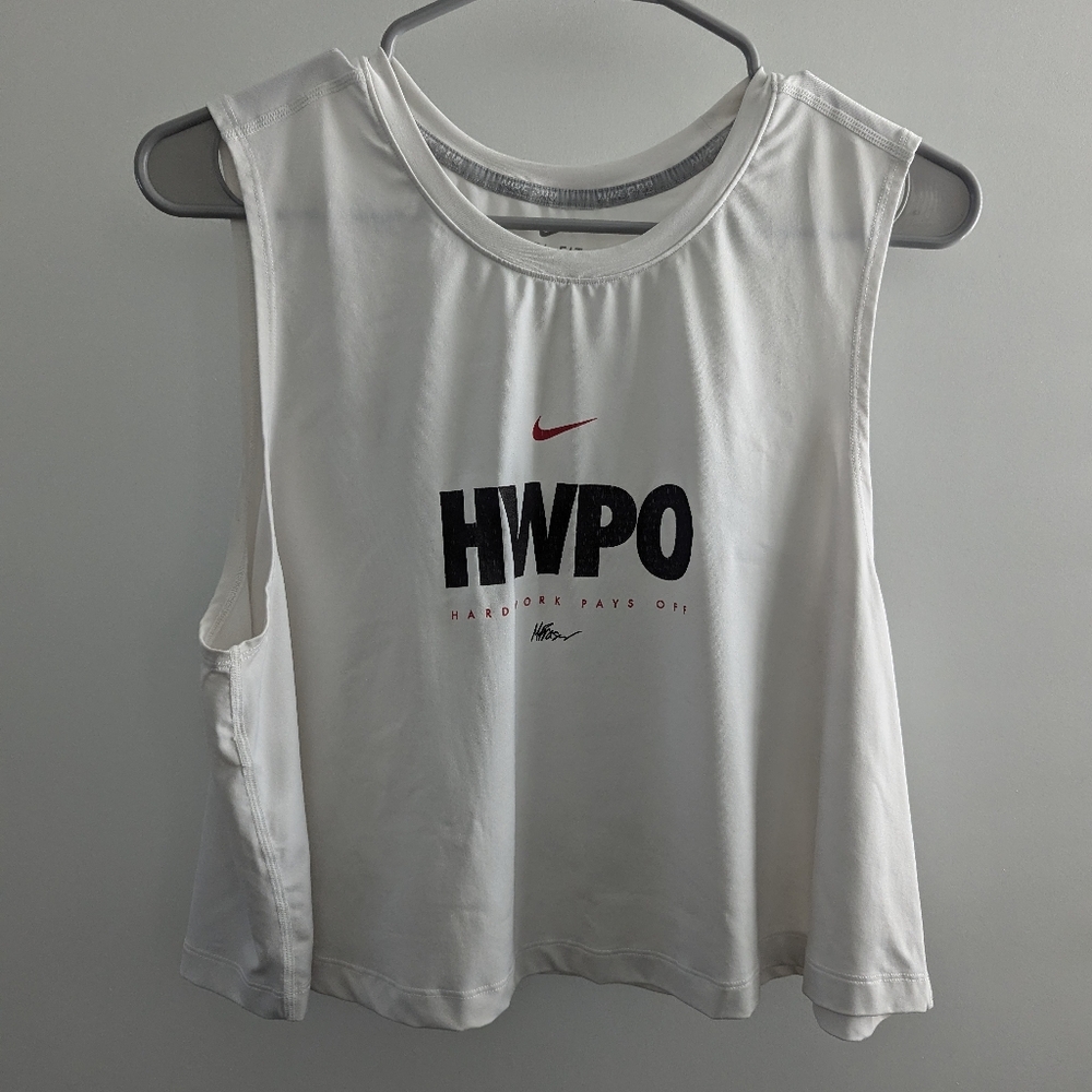 Women's crop top